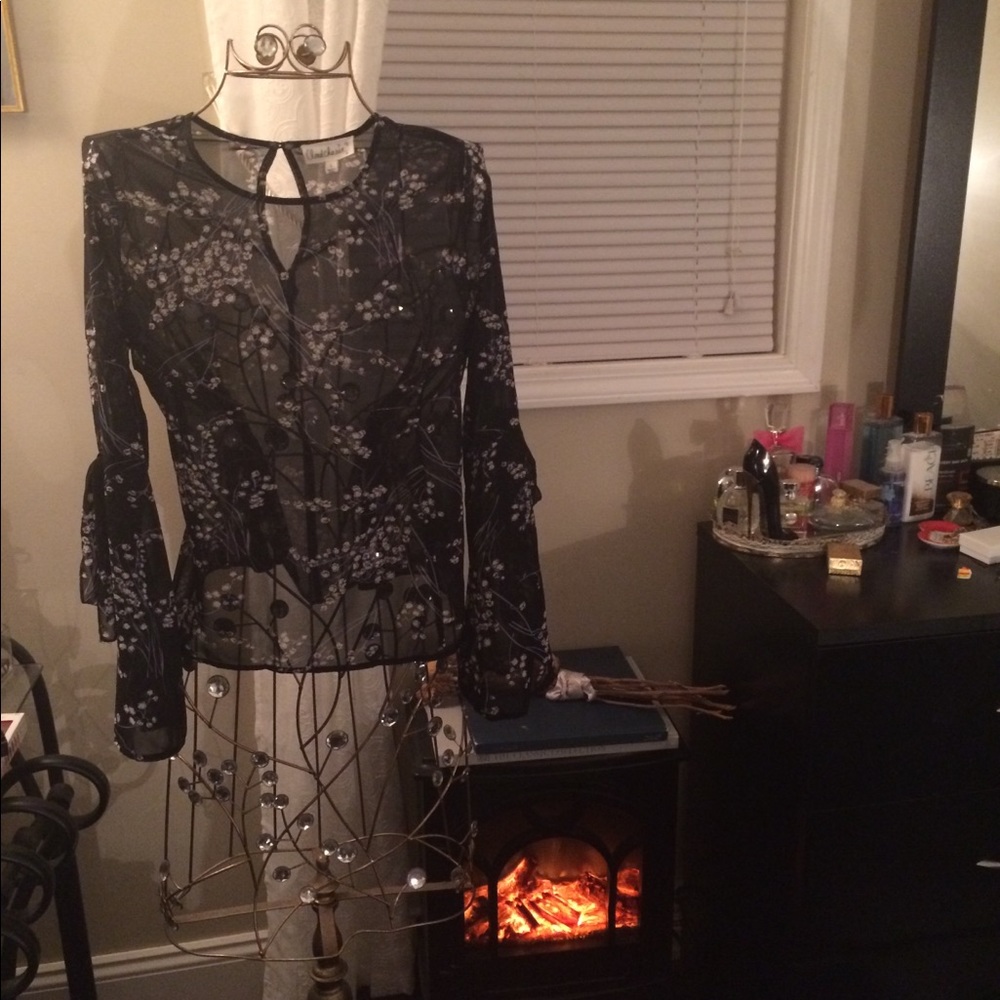 Sheer floral bell sleeve top